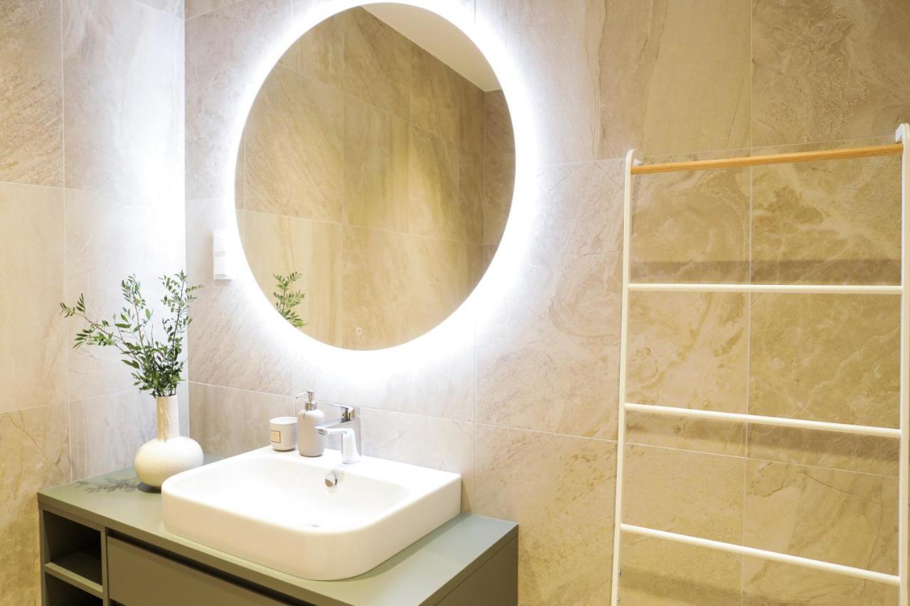 Kadriorg Plaza 2 Bedroom Free Parking Tallin Zewnętrze zdjęcie