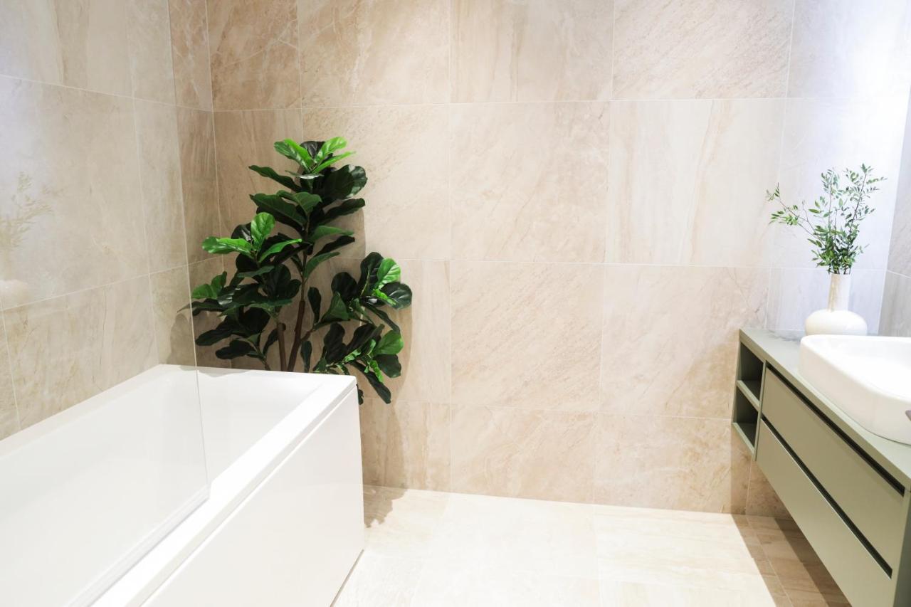 Kadriorg Plaza 2 Bedroom Free Parking Tallin Zewnętrze zdjęcie